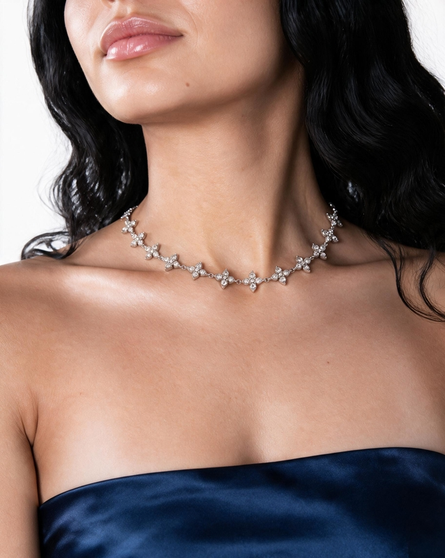 Collier Altess